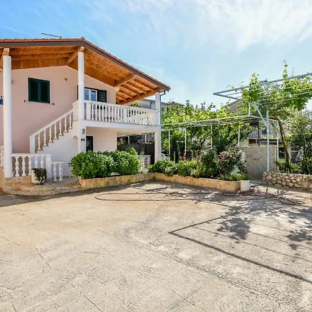 House Lucija * Rogoznica (Sibenik-Knin)