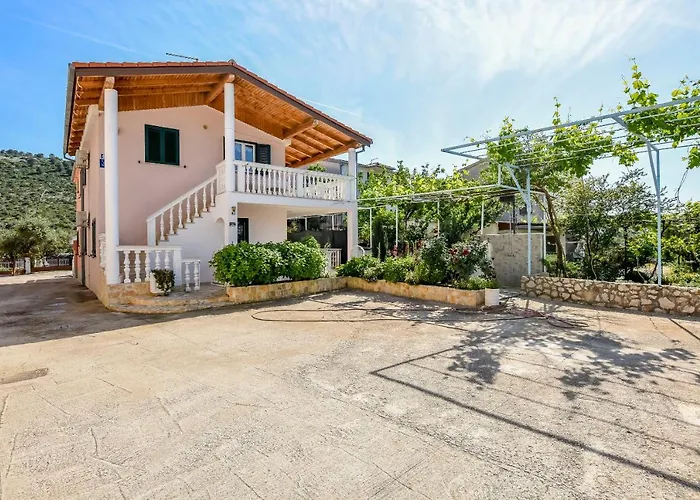 House Lucija * Rogoznica (Sibenik-Knin)